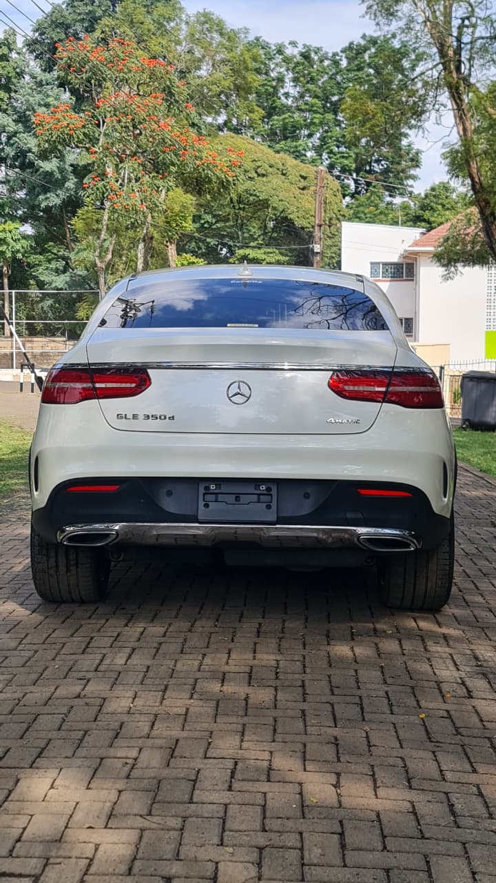  Mercedes-Benz GLE Coupe' 